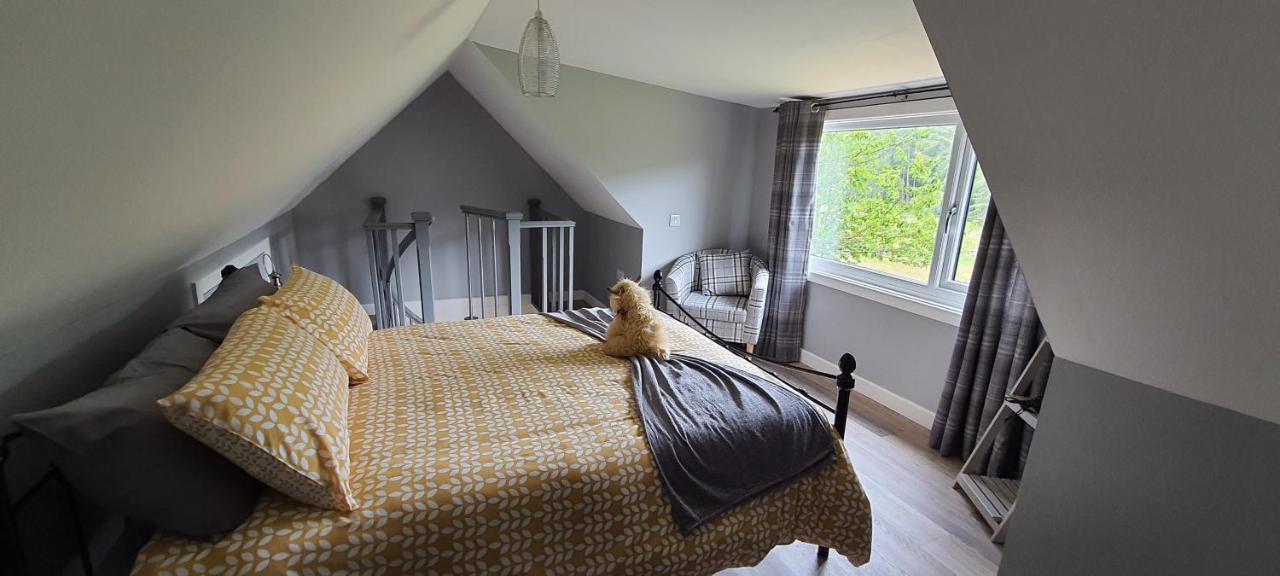 Cozy Nook Villa สปีนบริดจ์ ภายนอก รูปภาพ