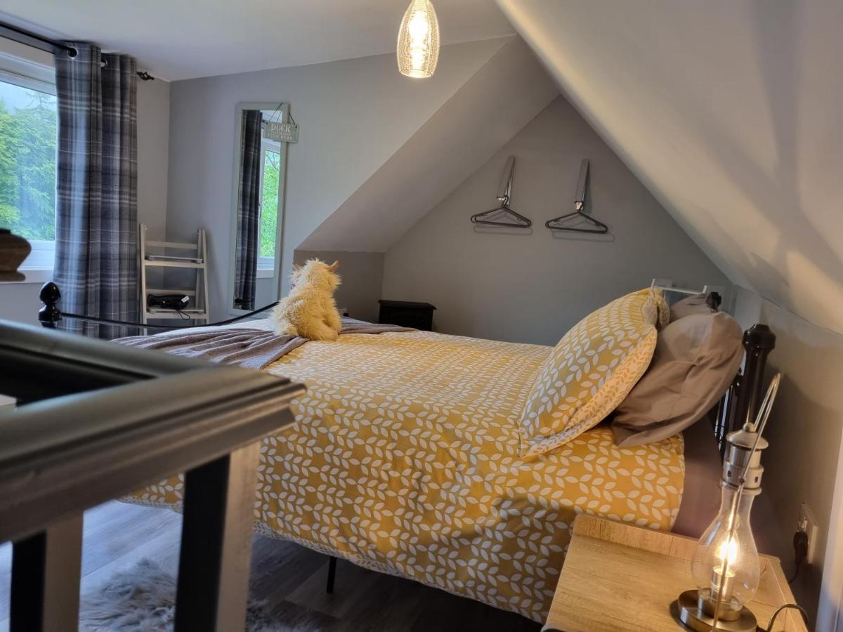Cozy Nook Villa สปีนบริดจ์ ภายนอก รูปภาพ